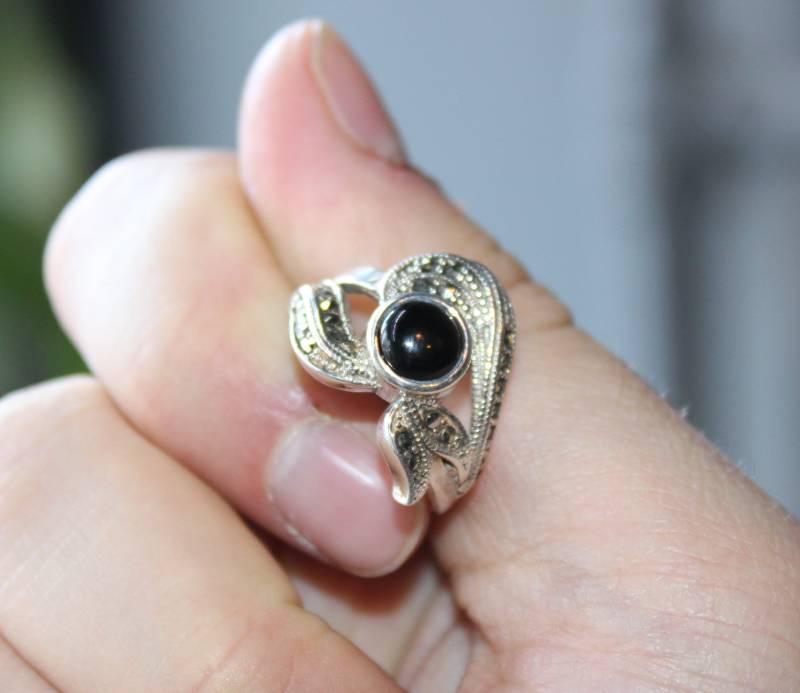 Schwarzer Jet Stein Sterling Silber Ring Mit Markasit Steinen, Markasit Ring, Diamant Ring, Frauen Ring, 925 Ring, Schwarzer Ring, Geschenk von SirJewellry