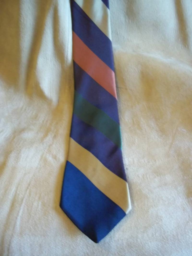 Alle Seide Vintage Skinny Krawatte von SirKsVintage