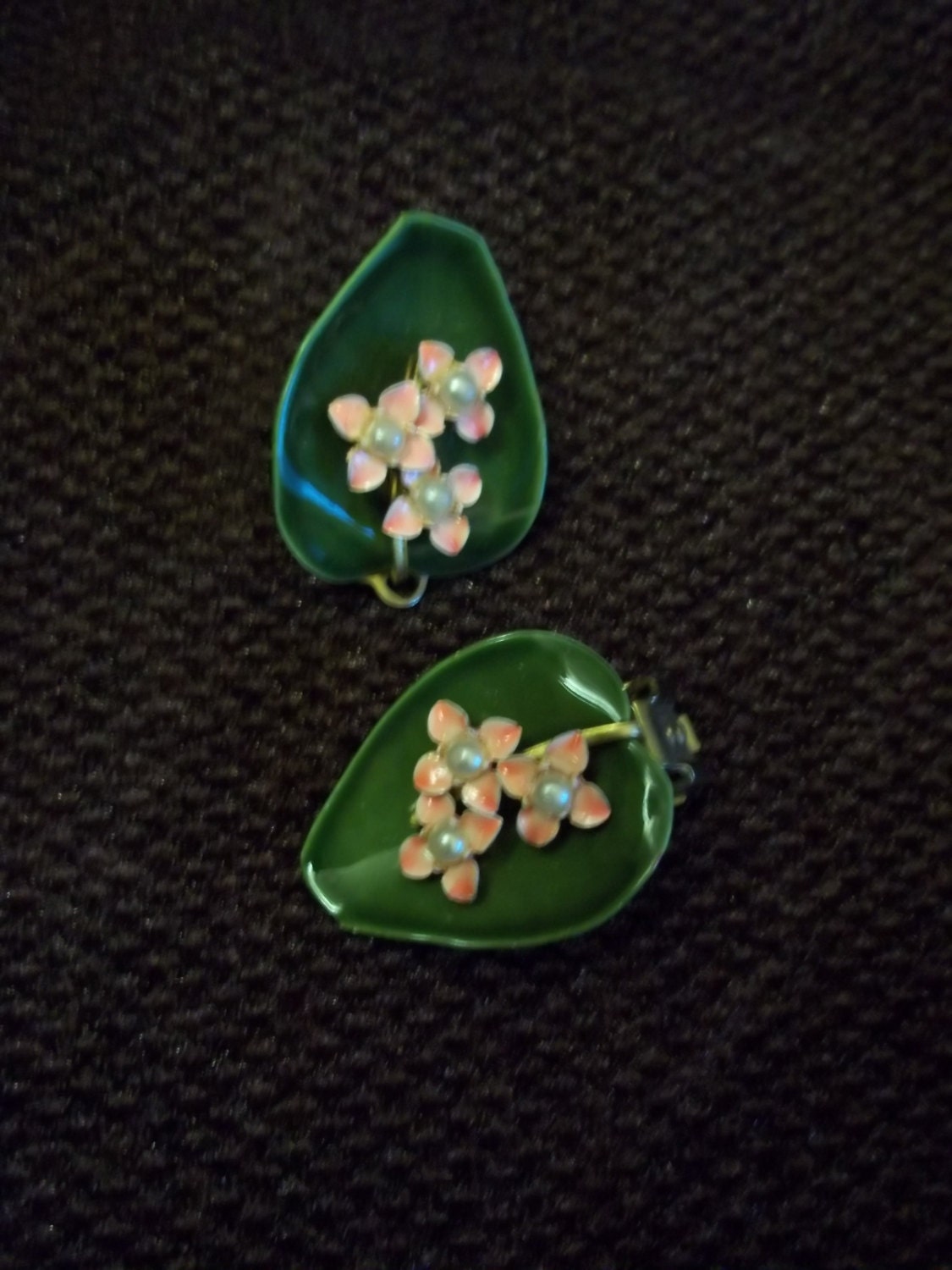 Blume Und Blatt Ohrclips von SirKsVintage