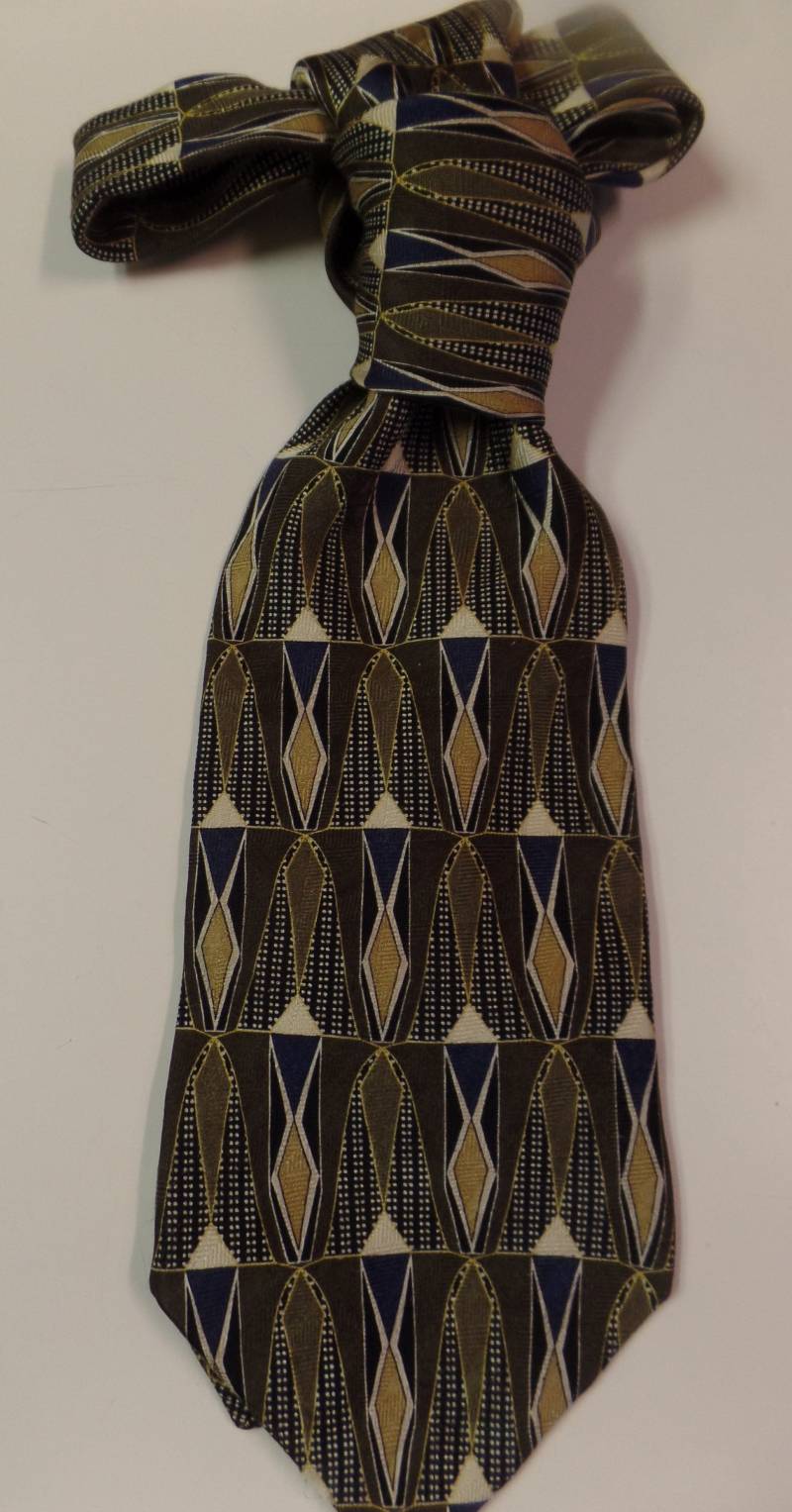 Cambridge Classics Vintage Seidenhalskette in Beige, Braun, Gold Und Schwarz von SirKsVintage