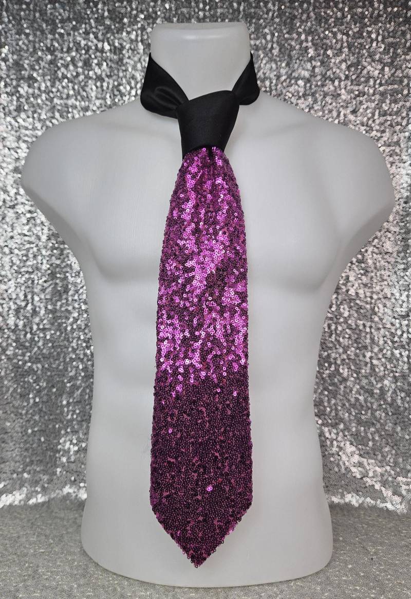 Quinn in Fuchsia Sequin - Sir Montie Designer Krawatte Signature Kollektion Series von SirMontie