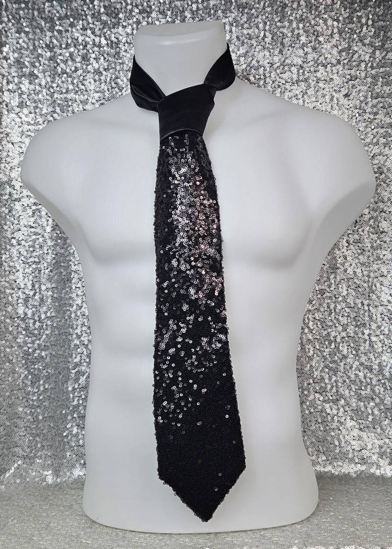 Quinn in Schwarz Sequin - Sir Montie Designer Krawatte Signature Kollektion Series von SirMontie