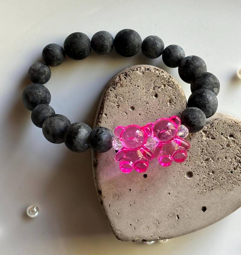 Armband Aus Naturstein Perlen Mit Teddy von SirWoddy