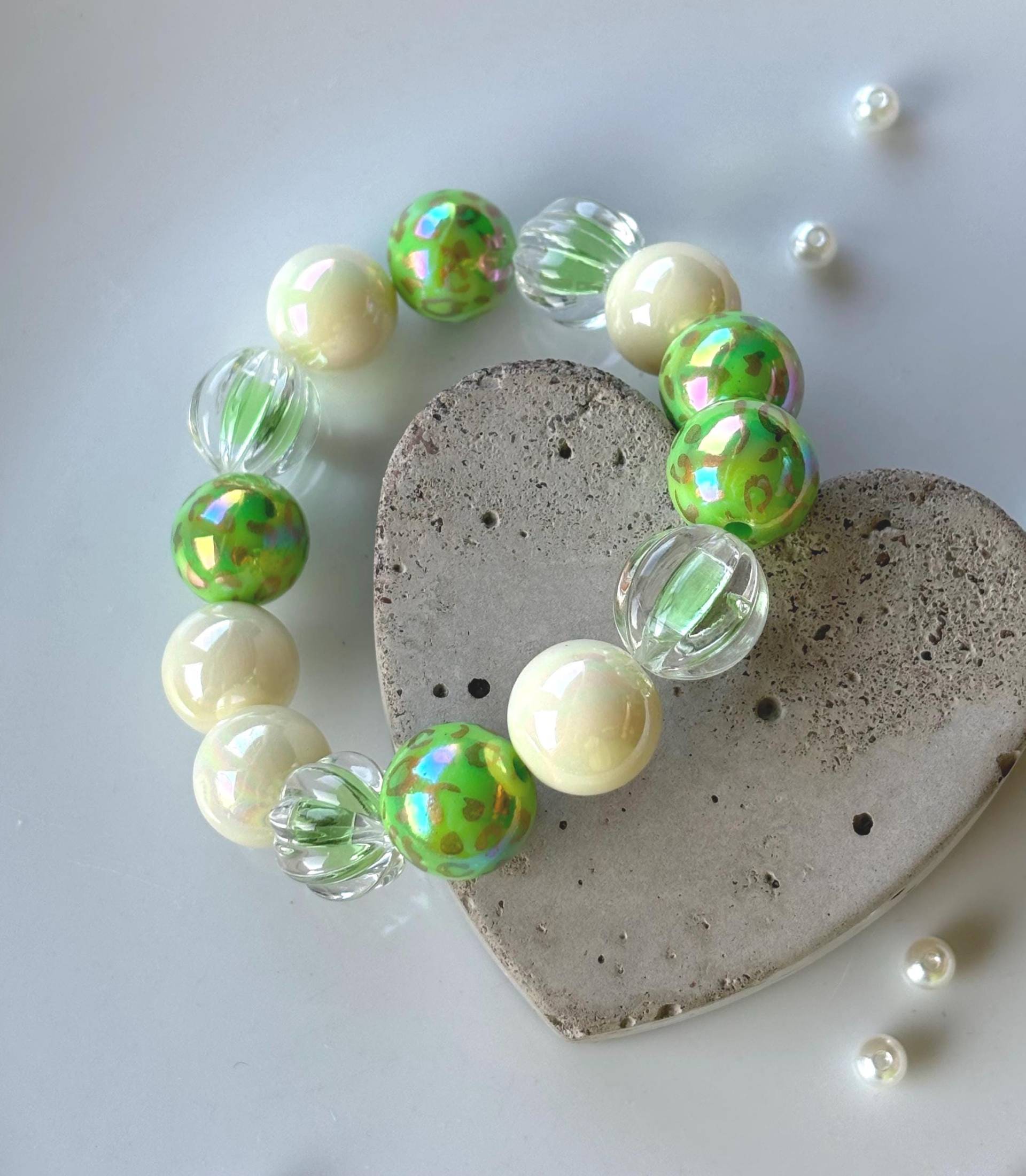 Miracle Perlen Armband Mit Leoperlen von SirWoddy