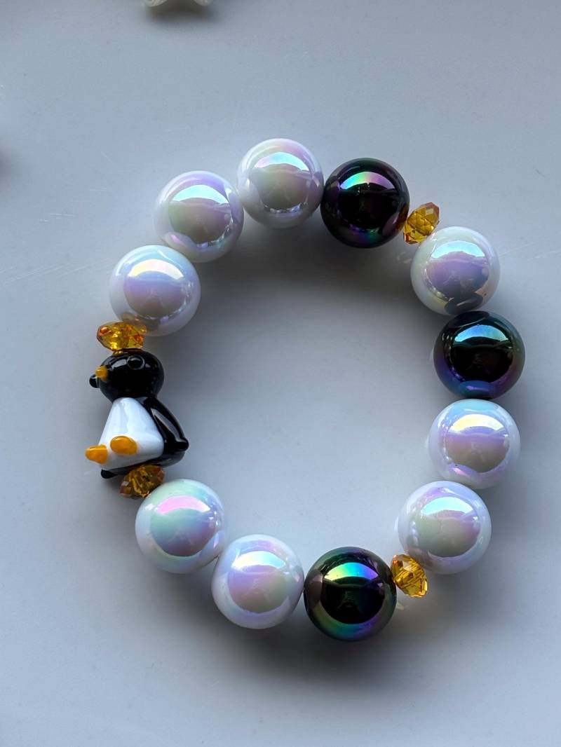 Perlen Armband Mit Pinguin Perle Aus Glas von SirWoddy