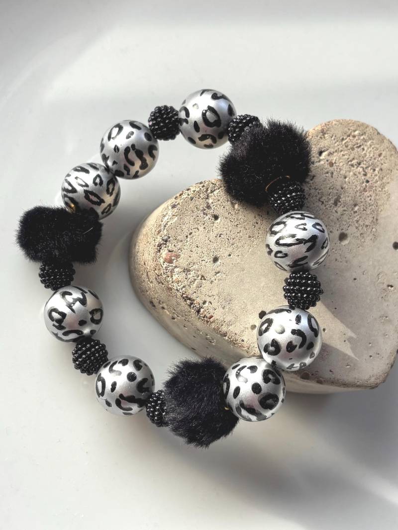 Perlen Armband in Gold Schwarz von SirWoddy