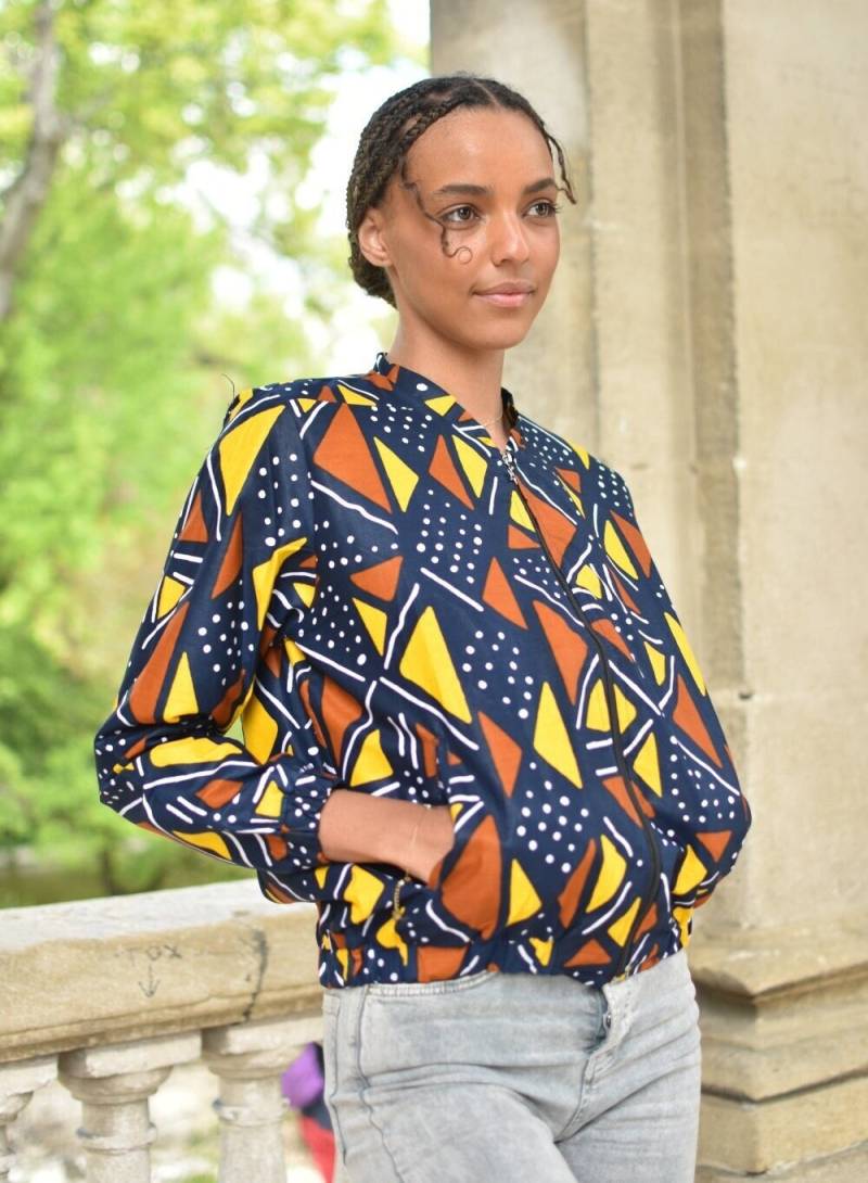 Bomberjacke Charlie - Brauner Bogolan-Print/Wachsjacke, Damenjacke, Unisex-Bomberjacke, Bunte Bomberjacke, Damenjacke von SirawaxBoutique