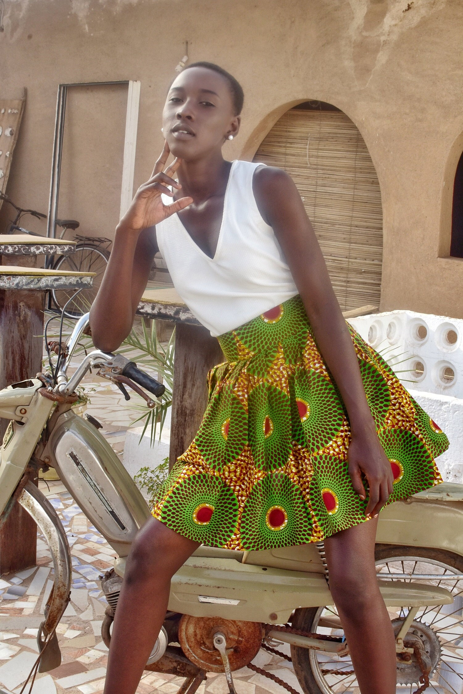 Aya Faltenrock Mit Grünem Scheibenwachsdruck von SirawaxBoutique