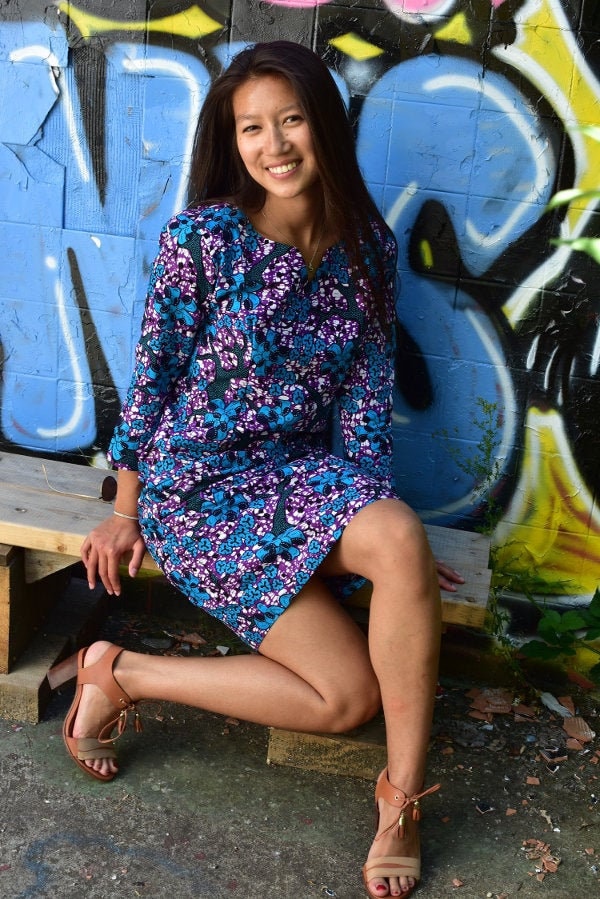 Gerades Kleid Aus Blauem Wachs Mit Dreiviertelärmeln, Damenkleid von SirawaxBoutique