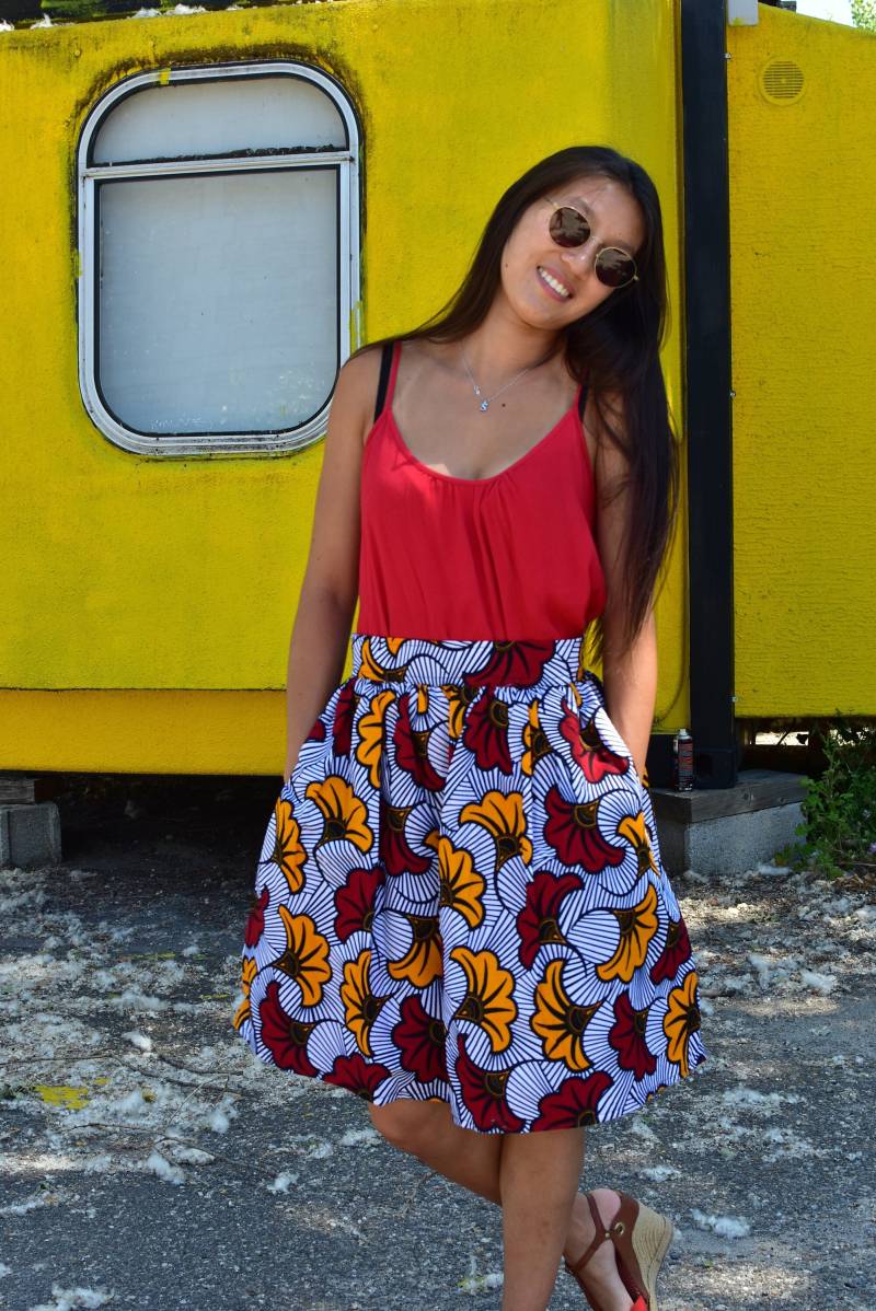 Plissee-Waxrock Im Hochzeitsblumen-Print von SirawaxBoutique