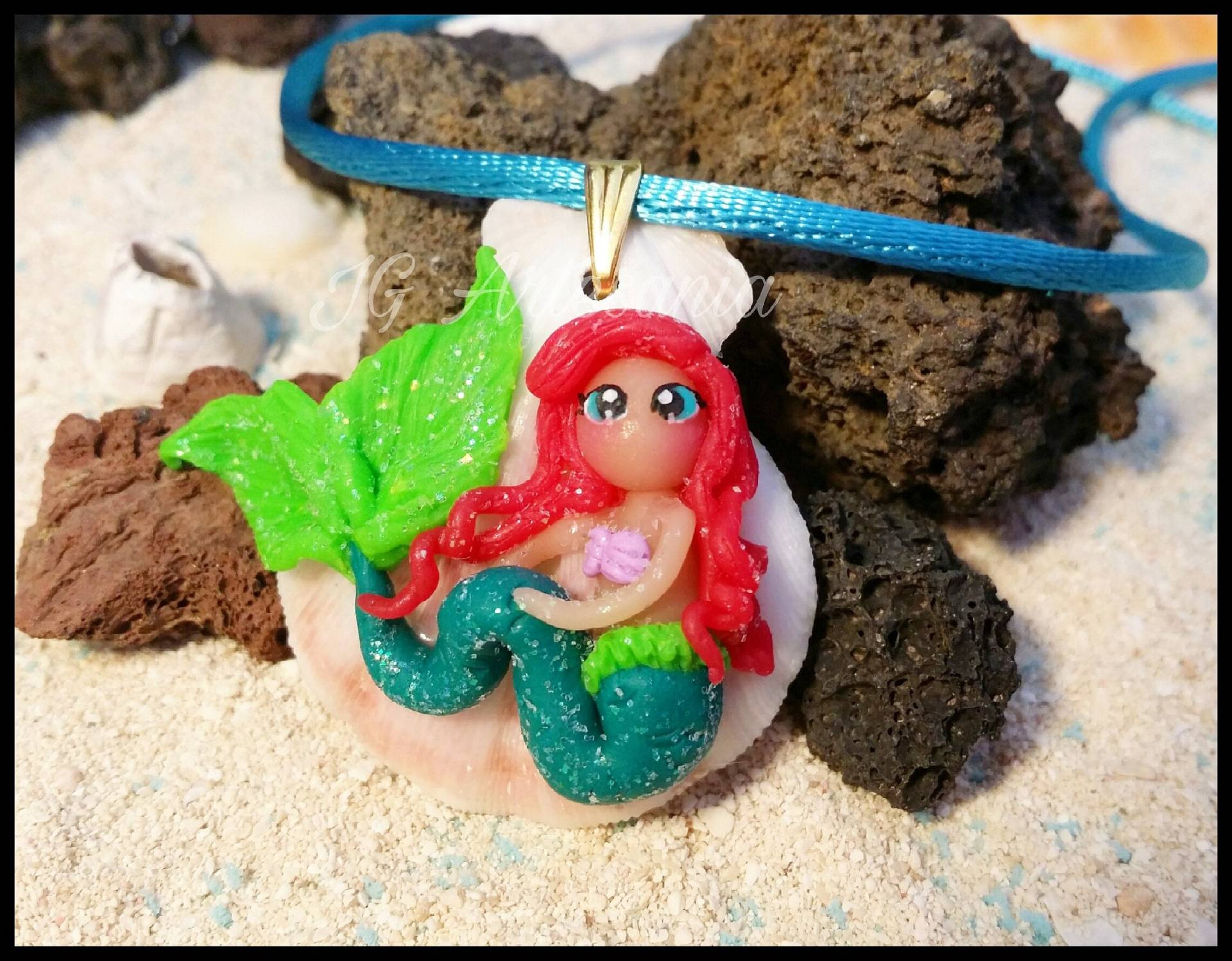 Meerjungfrau Anhänger in Shell von SirenArtCraft