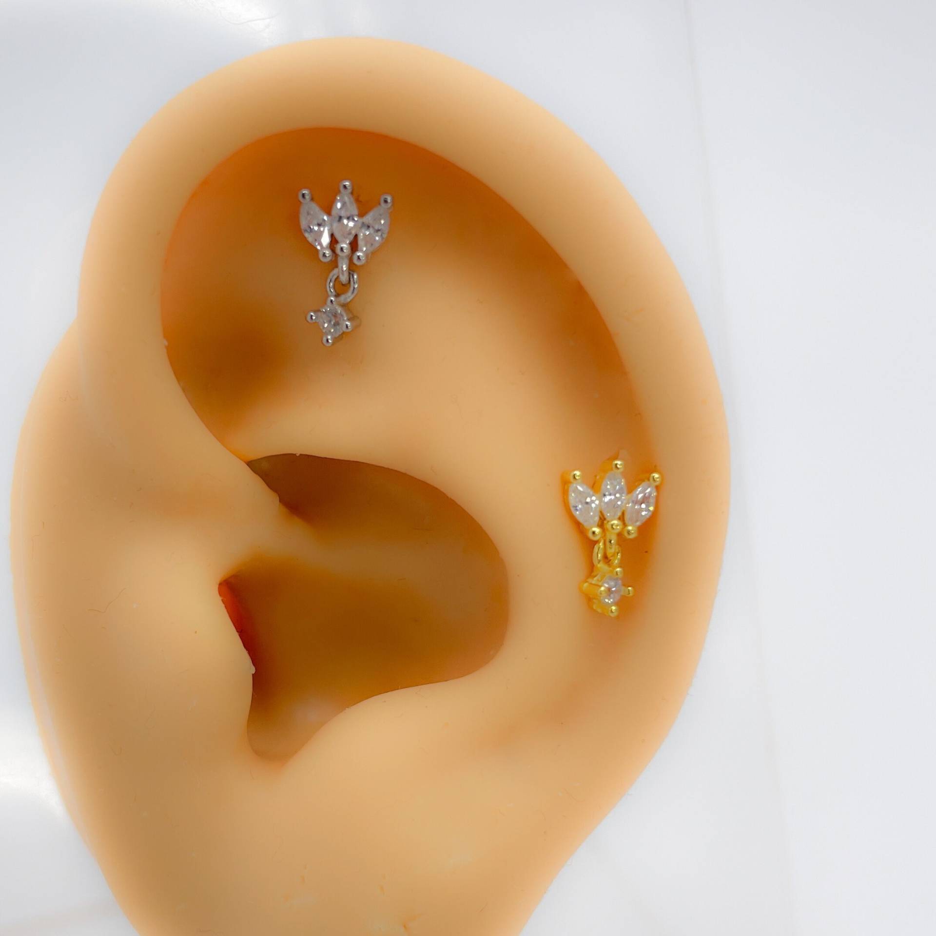 Helix 925 Silber Vergoldet Lotus Blume Piercing Knorpel Gold #298 von Siristat