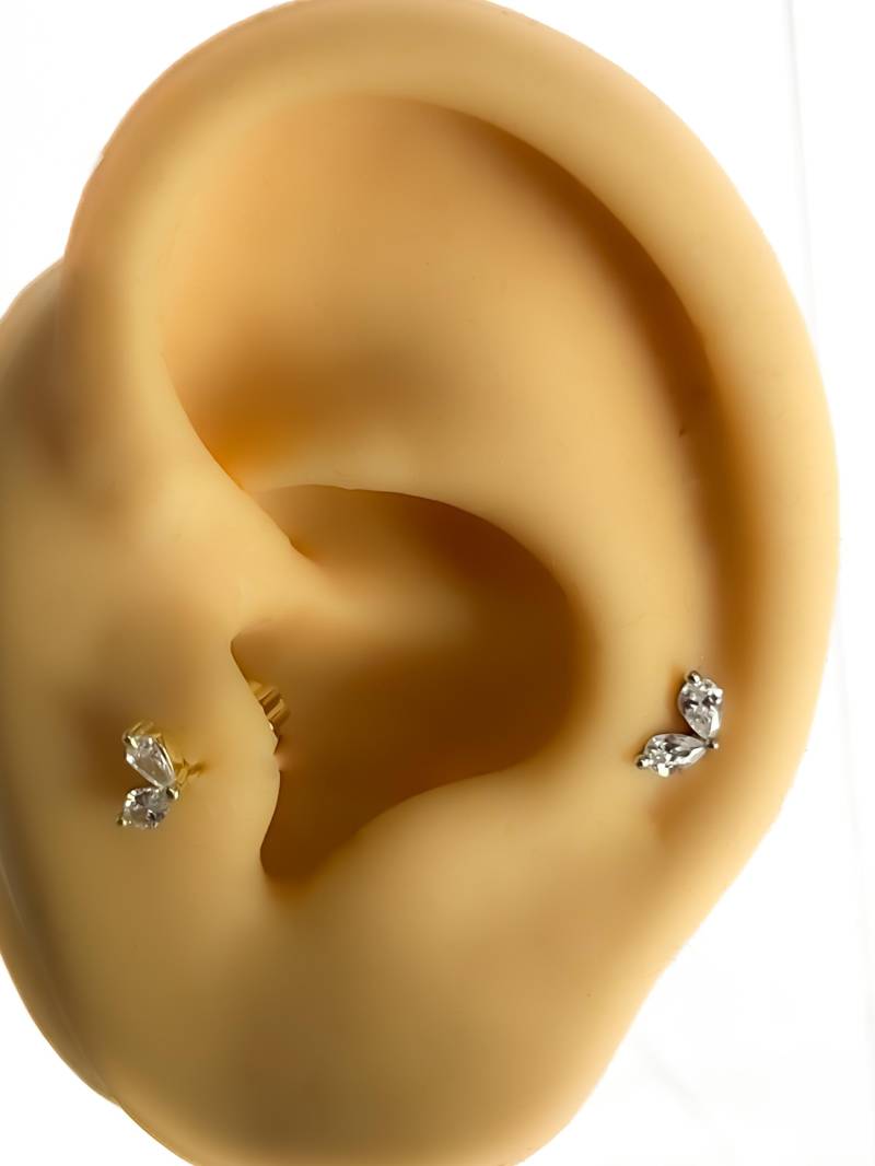 Helix Piercing #97 Lotus Blume 925 Silber Vergoldet Strass von Siristat