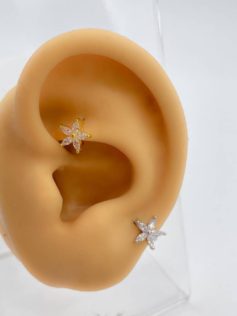 Piercing #104 925 Silber Vergoldet Hahn Rook Helix Ohrringe Silber Mini Hoop Tiny Winzig Klein Knorpel Blume Flower von Siristat