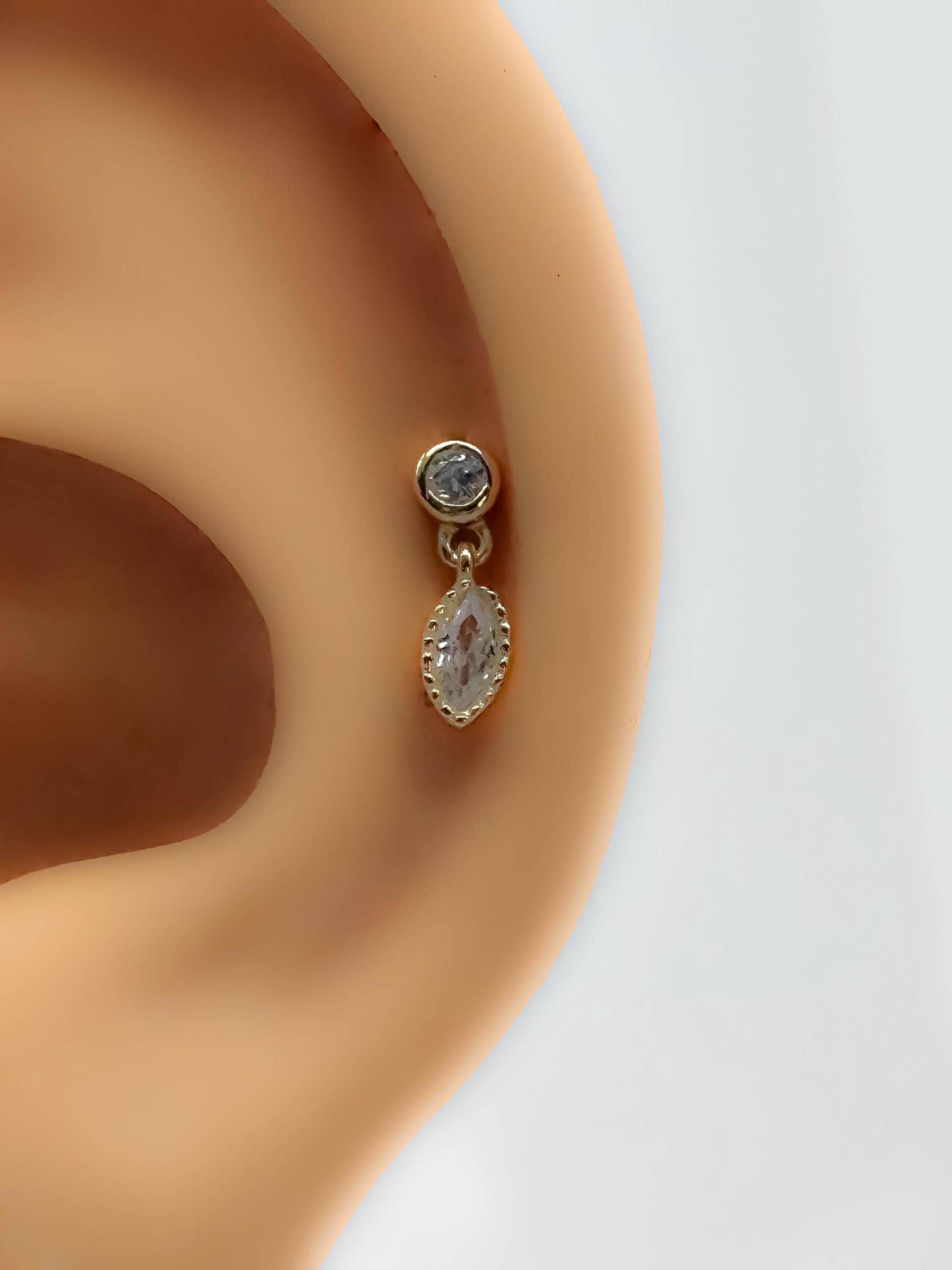 Piercing #230 Helix 925 Silber Vergoldet Knorpel Stecker von Siristat