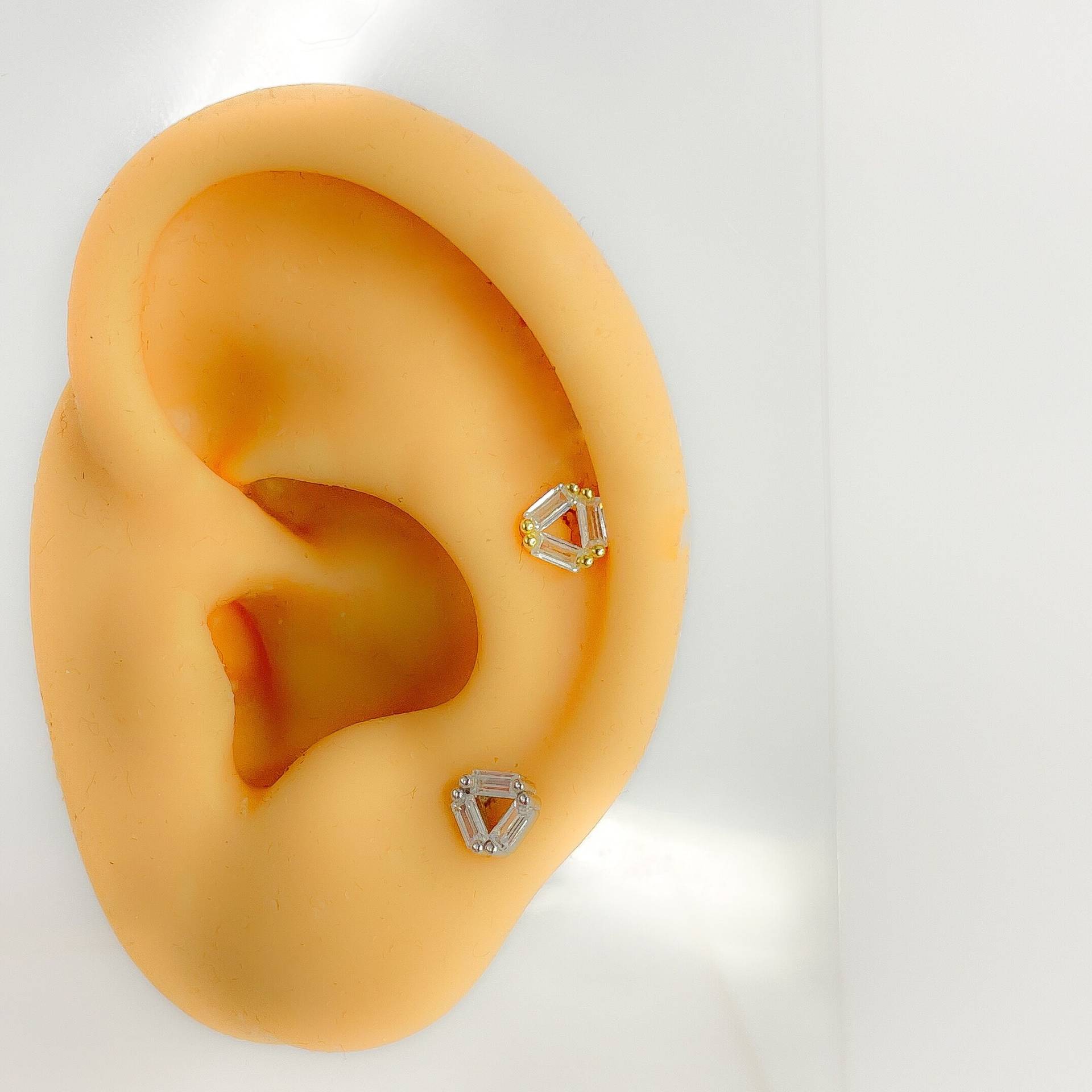 Piercing #288 925 Silber Vergoldet Helix Dreieck von Siristat