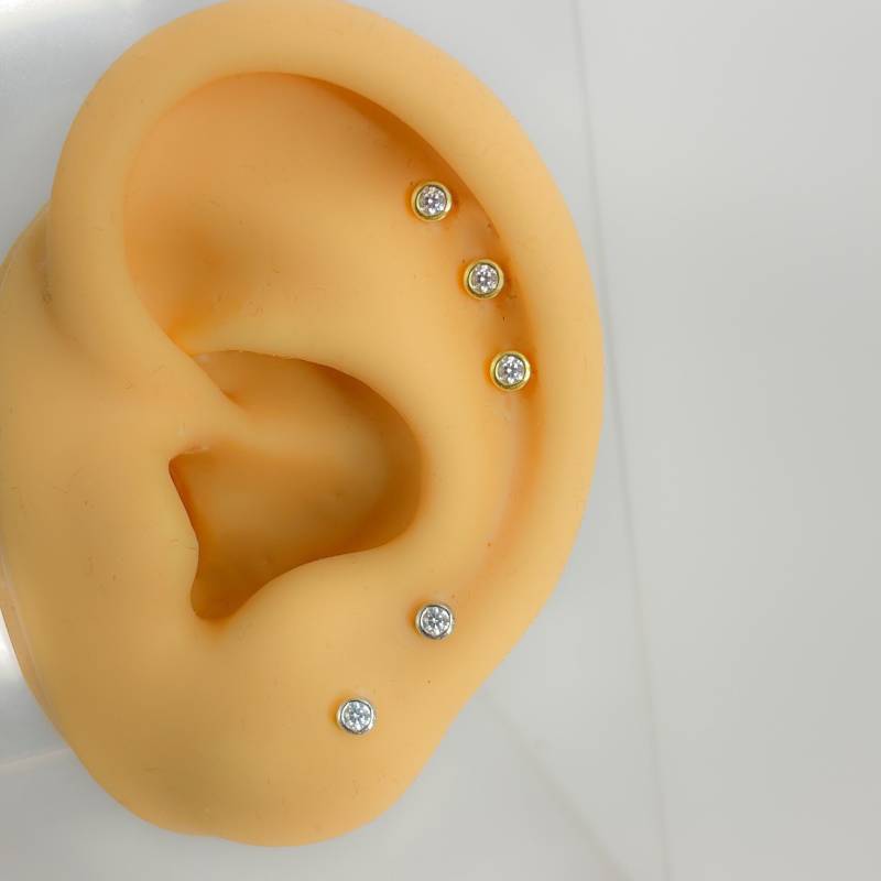 Piercing 925 Sterling Silber Vergoldet Helix Tiny Strass Crystal Tragus Mini #311 von Siristat