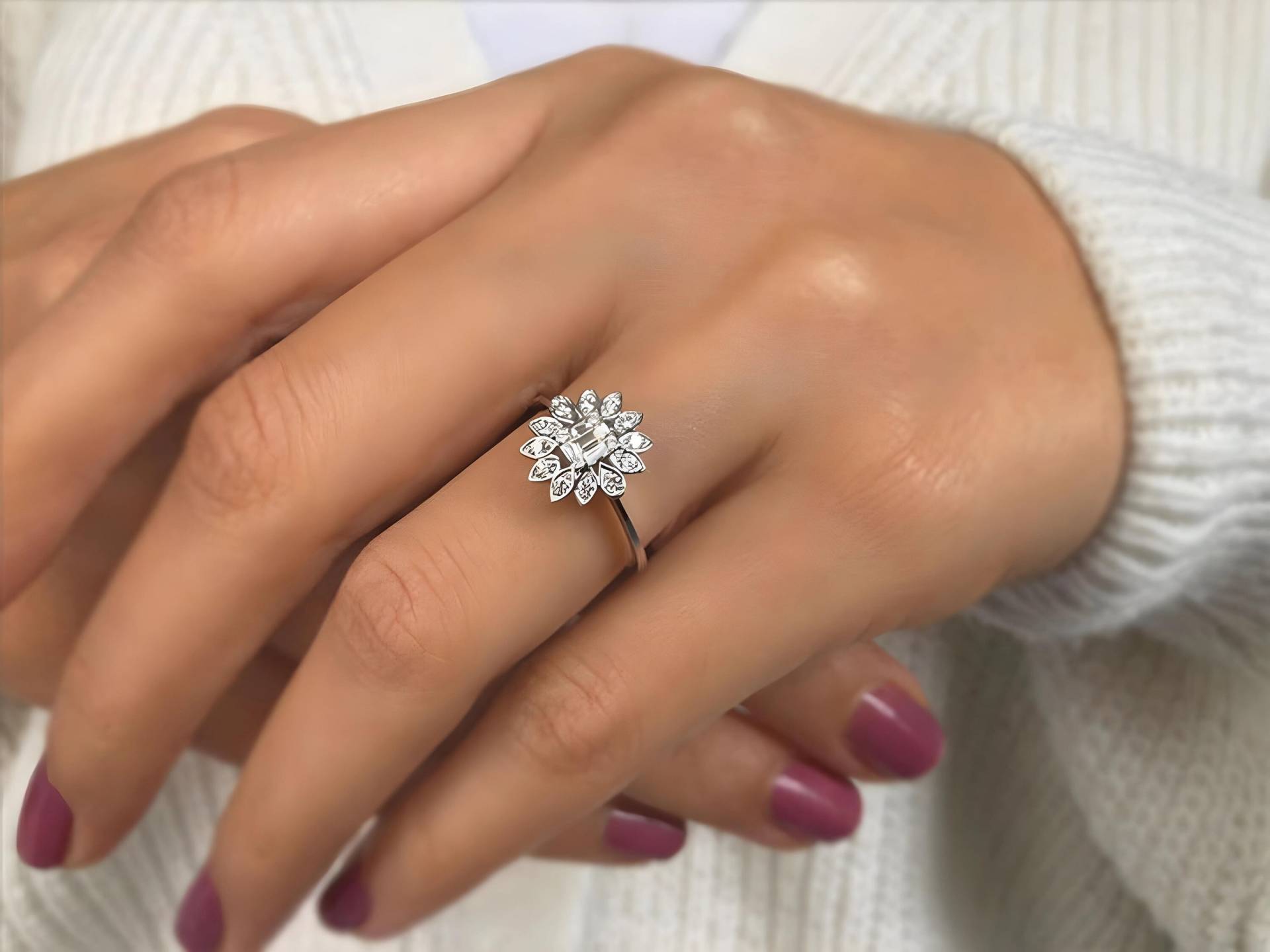 Echte Diamanten Blumen Frauen Ring, 14K Solid Gold Versprechen Vorschlag Zierliche Baguette Brautring, Muttertagsgeschenk von SiriusDiamond