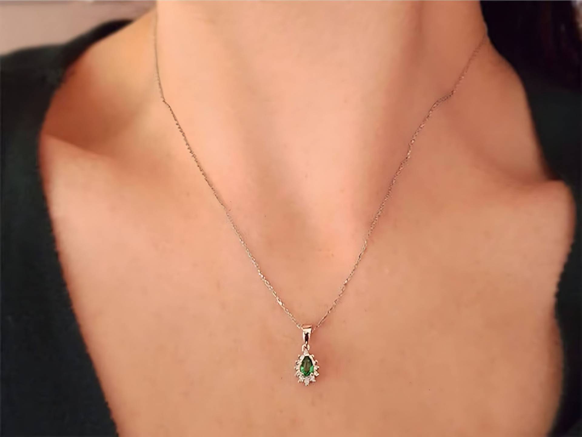 Pear Cut Smaragd Halskette, Echte Diamanten Braut Statement Goldkette, Luxus Schmuck, Elegante Edelstein Frauen Geschenk von SiriusDiamond
