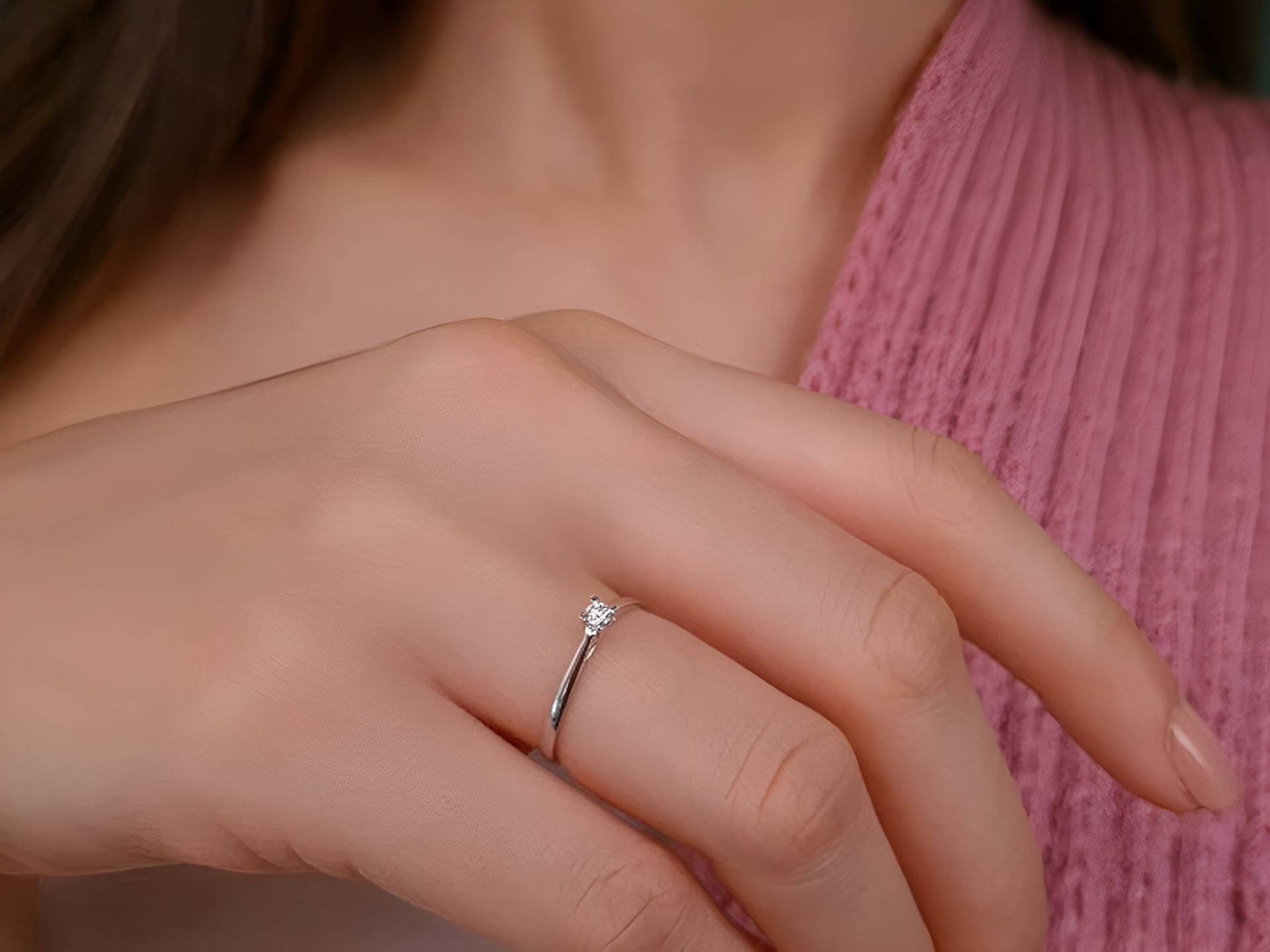 Runder Diamant Solitärring, Kleiner Verlobungsring, 18K Gold Zierlicher Versprechensring, Frauen Schmuck, Einzigartiger Vorschlag Ring Runder Diamant Solitärring, Kleiner Verlobungsring, 18K Gold Zierlicher Versprechensring, Frauen Schmuck, Einzigartiger Vorschlag Ring von SiriusDiamond