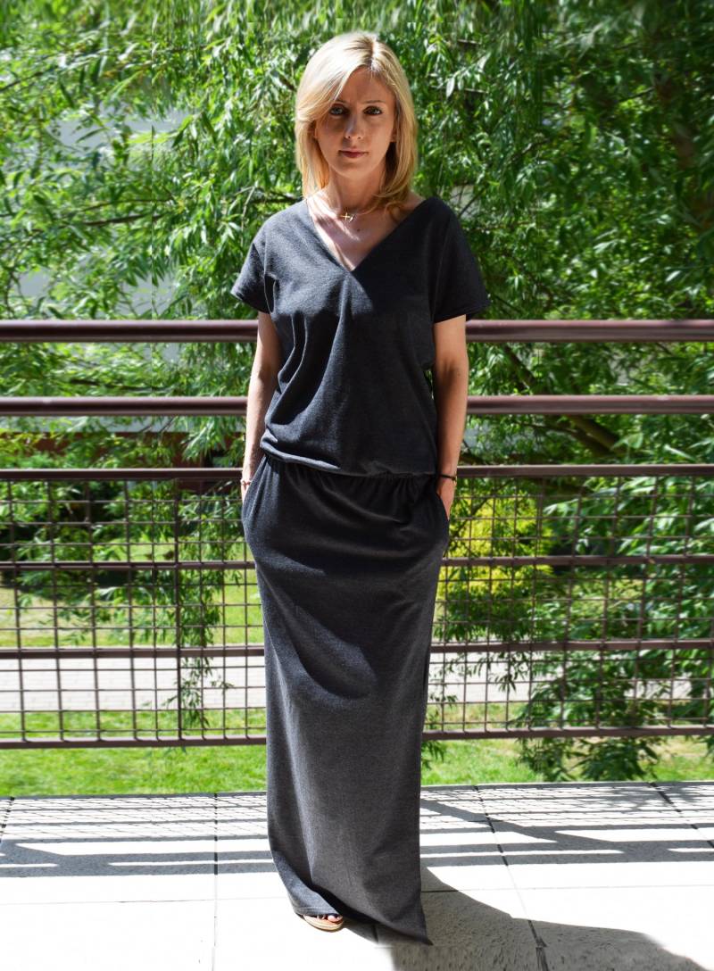 Maxikleid Aus Baumwolle Sommerkleid Mit V-Ausschnitt Und Taschen von SistersBrand