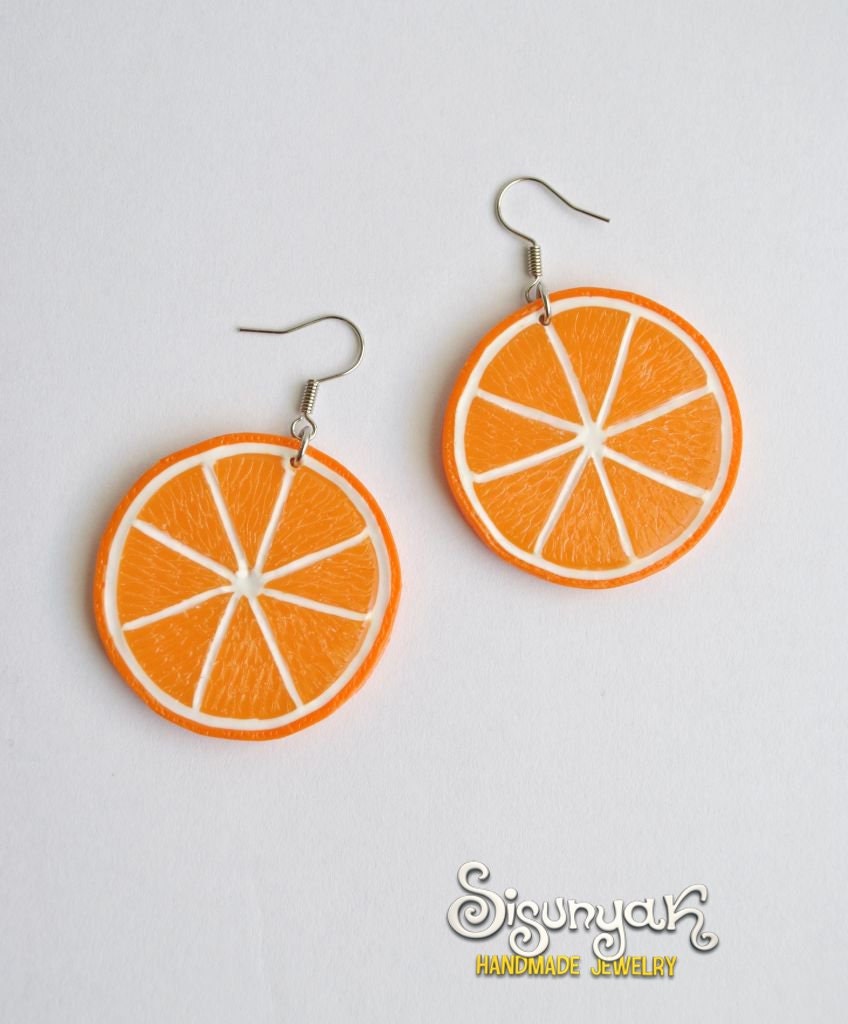 Orangenscheibe Ohrringe Durchscheinend Polymer Clay Obst Schmuck Orangenscheibe Ohrringe Durchscheinend Polymer Clay Obst Schmuck von Sisunyak