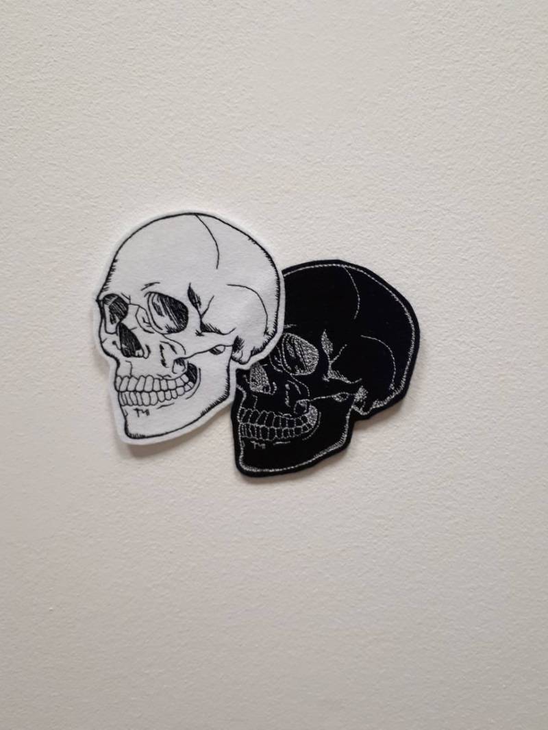 Fierce Skull Aufbügler Für Jacken Halloween Geburtstag Rucksack Sew On Patch Human Embroidery von SiuvinijaShop