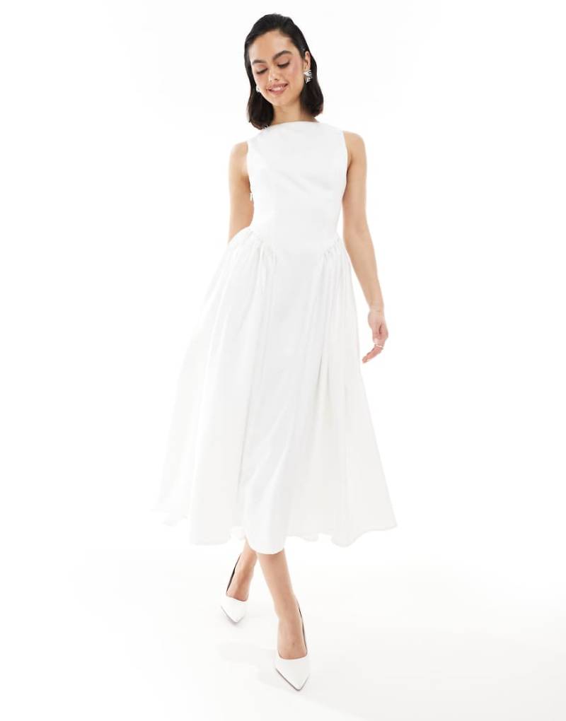 Six Stories - Bridal - Braut-Maxikleid in Elfenbein mit tief angesetzter Taille und Schleife am Rücken-Weiß von Six Stories