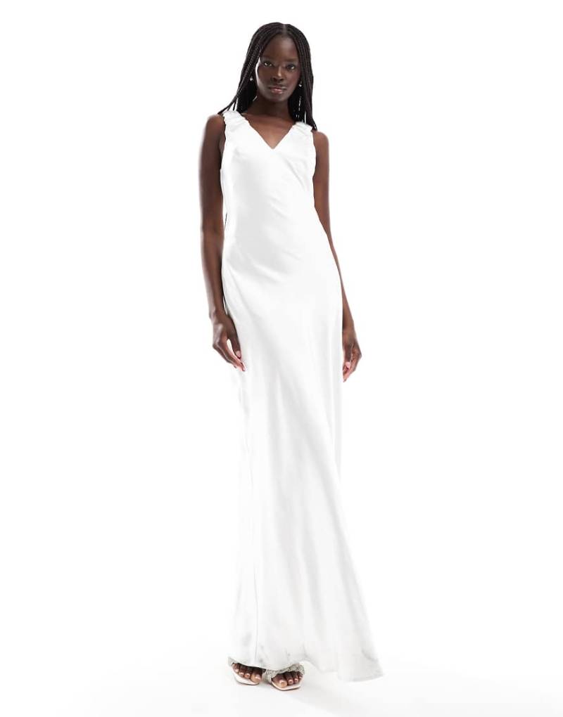 Six Stories - Bridal - Maxikleid aus Satin in Soft-Weiß mit Raffung von Six Stories