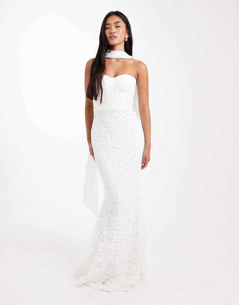 Six Stories - Trägerloses Maxi-Brautkleid aus Spitze in Weiß mit Schalkragen von Six Stories