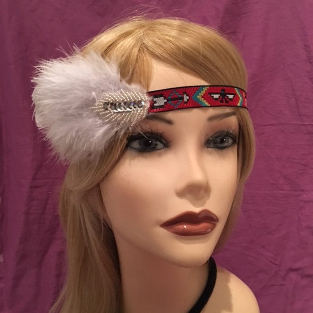 Boho Vintage-Stil 20Er Multi Farbe Ureinwohner Flapper Stirnband Jahre Blass Blaue Feder Silber Nähmaschinen Jugendstil Elfenbein Satin | 671 Boho Vintage-Stil 20Er Multi Farbe Ureinwohner Flapper Stirnband Jahre Blass Blaue Feder Silber Nähmaschinen Jugendstil Elfenbein Satin | 671 von SixFeathersStudio