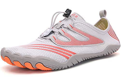 Sixspace Badeschuhe Herren Damen StrandschuheTraillaufschuhe Outdoor & Indoor Training Fitnessschuhe Wander Wald Strand Straße Laufschuhe Walkingschuhe Schnell Trocknend Aquaschuhe,Grau 43 EU von Sixspace