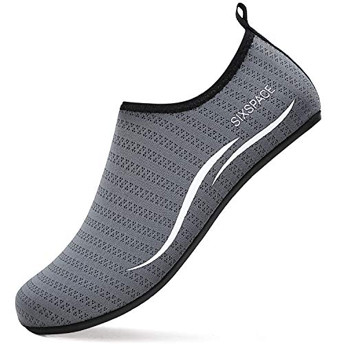 Sixspace Herren Damen Badeschuhe Wasserschuhe Aquaschuhe Strandschuhe Schnell Trocknend Slip on Breathable Schwimmschuhe Surfschuhe für Beach Pool Surfen Yoga Grau(Lieferantengröße 35 EU) von Sixspace