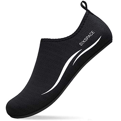 Sixspace Herren Damen Badeschuhe Wasserschuhe Aquaschuhe Strandschuhe Schnell Trocknend Slip on Breathable Schwimmschuhe Surfschuhe für Beach Pool Surfen Yoga Schwarz(Lieferantengröße 36 EU) von Sixspace