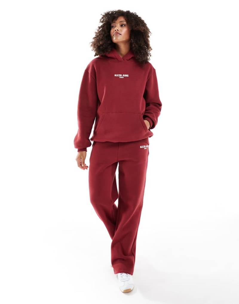 Sixth June - Jogginghose in Burgunderrot mit Motiv, Kombiteil von Sixth June