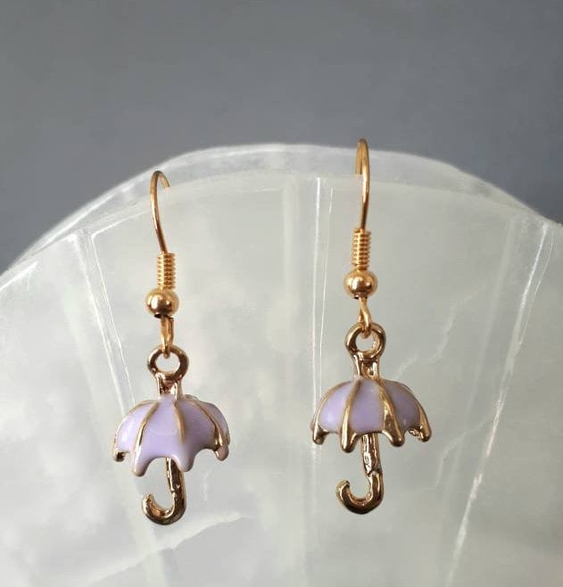 3D Gold Ton Emaille Lila Regenschirm Charme Baumelnhaken Ohrringe von Sjewelry4u