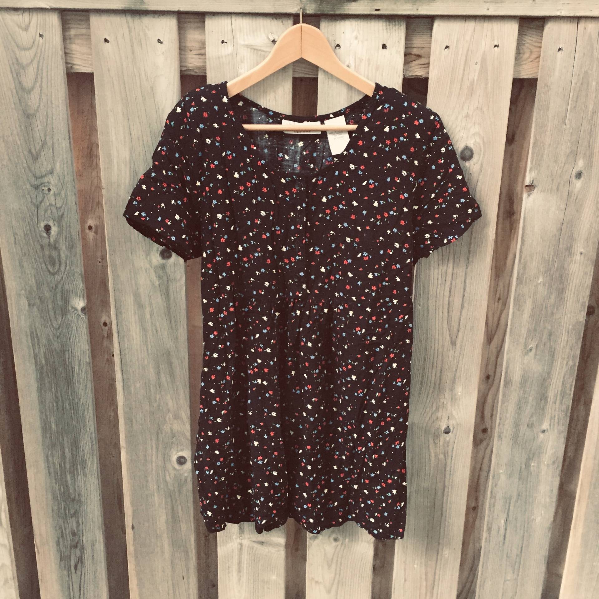 Oh Mamma Vintage Schwarz Floral Umstandstop Tunika - Größe M von SkaldFireDesign