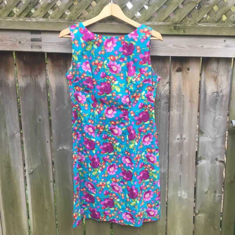 Vintage Cdc Blaues Geblümtes Baumwollkleid - Größe 8 von SkaldFireDesign