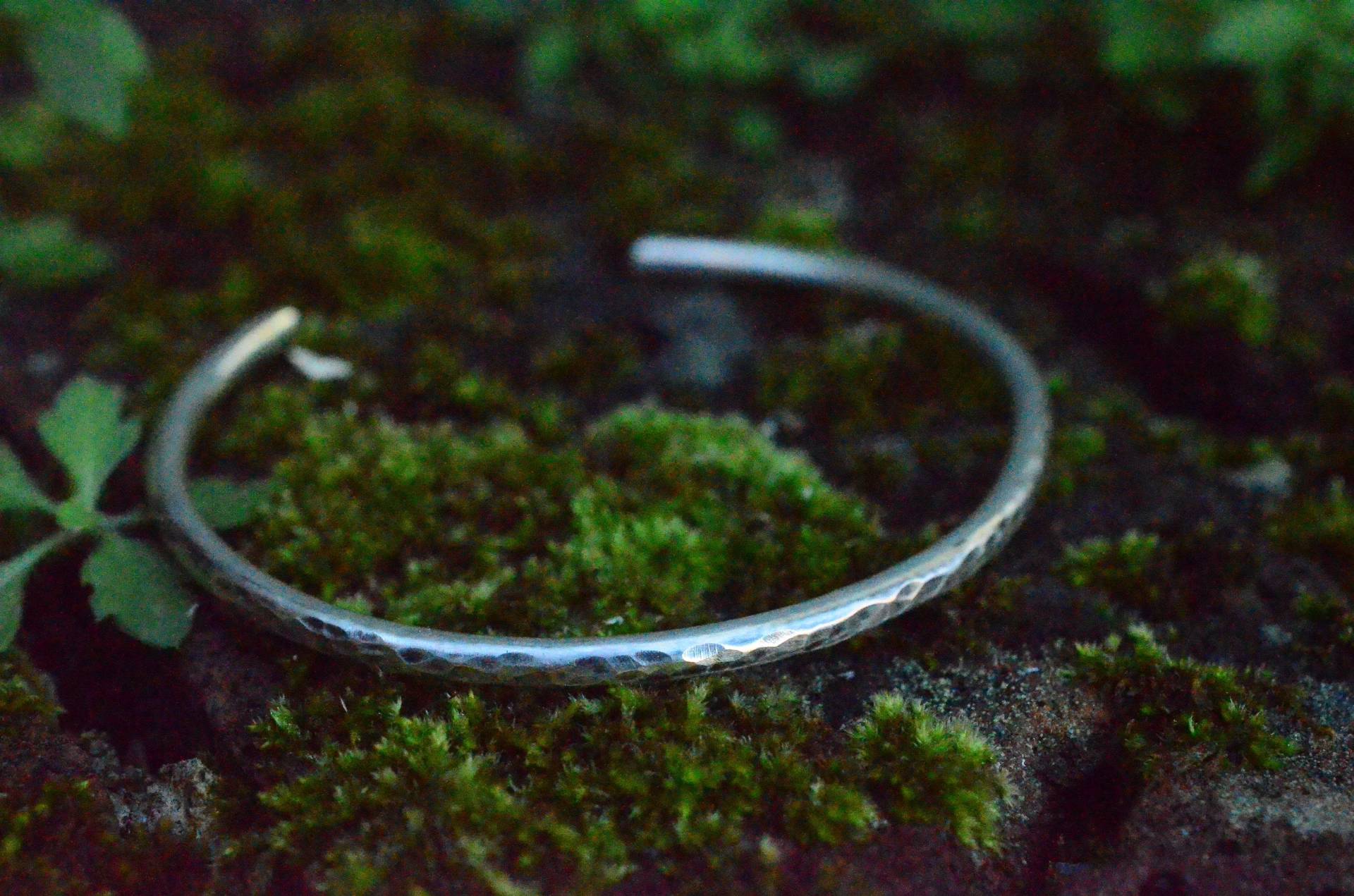 Gehämmertes Sterlingsilber Armband, Sterling Silber Silberschmuck Gehämmertes Sterlingsilber Armband, Sterling Silber Silberschmuck von SkariJewellery