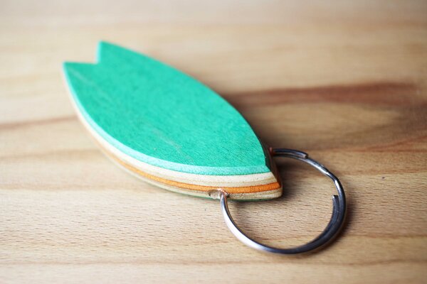 Skatan-llc Surfbrett Schlüsselanhänger, Surfboard Keychain, Surfbrett Schlüsselanhänger aus gebrauchten Skateboards von Skatan-llc