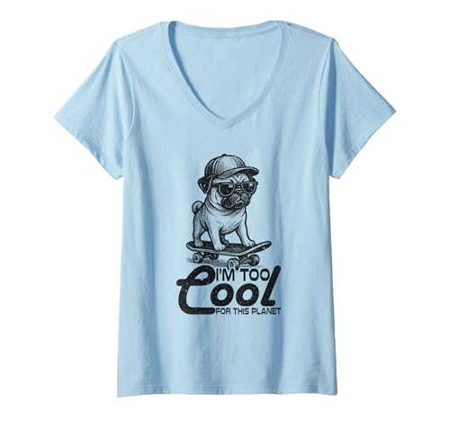 Damen Coole Mops-Skateboarding-Vintage-Hunde-Sonnenblenden T-Shirt mit V-Ausschnitt Damen Coole Mops-Skateboarding-Vintage-Hunde-Sonnenblenden T-Shirt mit V-Ausschnitt von SkatePug Co. Retro Dog Apparel