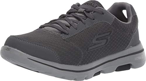 Skechers Herren Gowalk 5 Qualify – athletischer Schnürschuh mit Netzstoff Sneaker, Charcoal, 45.5 EU X-Weit von Skechers