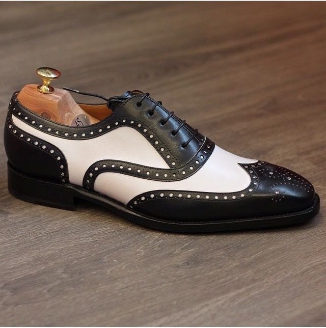 Handgefertigte Leder Oxford Schuhe Maßgeschneiderte Zweifarbige Flügelspitze Abendschuhe von SkinCraftStoreArt