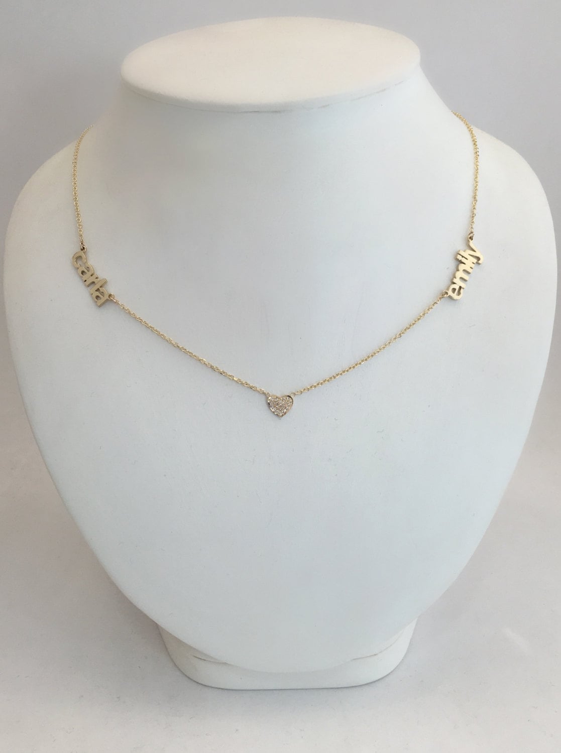2 Namenskette Mit Diamant Herz 2 Namenskette Mit Diamant Herz von SkinnyBling