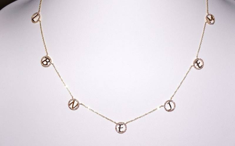 Runder Anfangsanhänger, 14K Gold Und Natürlicher Diamant, Geschenk Für Mutter Oder Großmutter, Neue Mutter, Mehrere Anfangshalsketten Runder Anfangsanhänger, 14K Gold Und Natürlicher Diamant, Geschenk Für Mutter Oder Großmutter, Neue Mutter, Mehrere Anfangshalsketten von SkinnyBling
