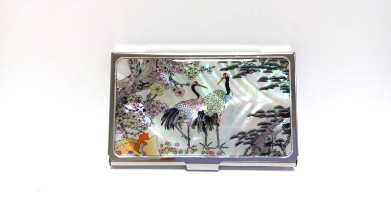 Visitenkartenetui Aus Perlmutt Kirschblüten Kranich Design Edelstahl Weiß Visitenkartenetui Aus Perlmutt Kirschblüten Kranich Design Edelstahl Weiß von Skodesigned