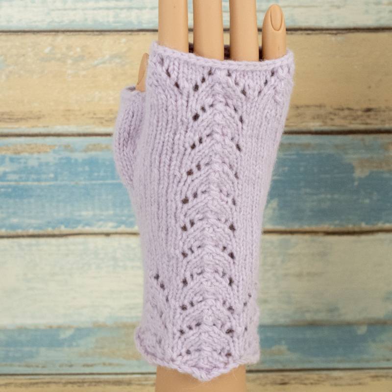 Leichte Rosa Spitze Fingerlose Paar Handschuhe Von Hand Gefertigt, 50 Prozent Angora Lammwolle 7 Zoll Lang von SkograndStudioStore