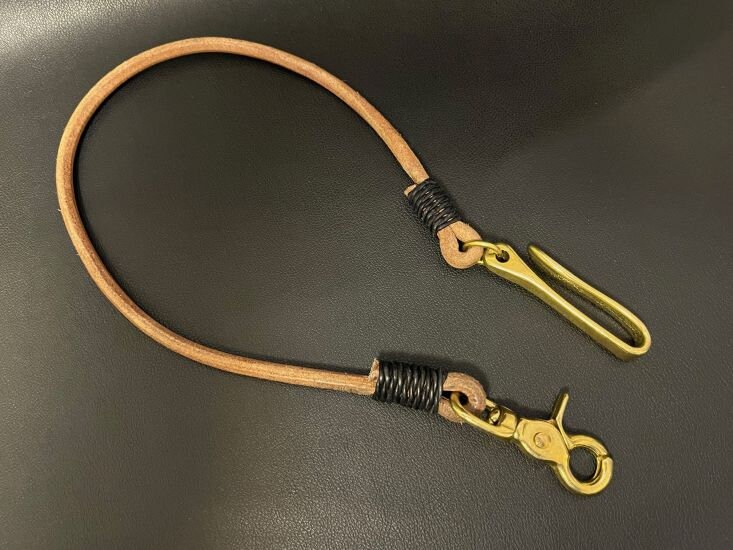 Leather Wallet Chain Handmade - Genuine Strap Geldbeutelkette Aus Leder Handarbeit Leather Wallet Chain Handmade - Genuine Strap Geldbeutelkette Aus Leder Handarbeit von SkullEdition