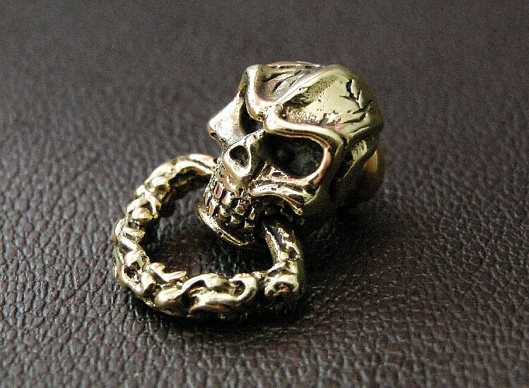 Wallet Chain Connector Skull #9 - Geldbeutelketten Verbinder Totenkopf von SkullEdition