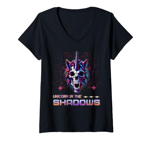 Damen Einhorn in den Schatten Gothic Schädel Fantasie T-Shirt mit V-Ausschnitt von Skurrile Dunkle Schädel Fantasy Liebhaber